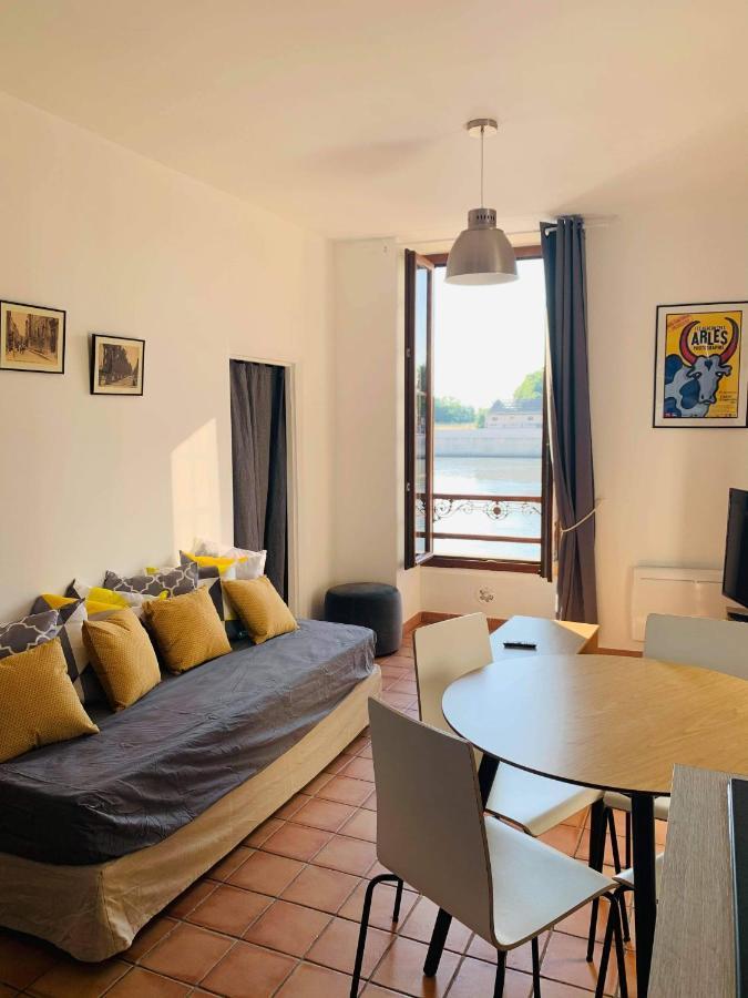 Sur Les Quais... Apartment *